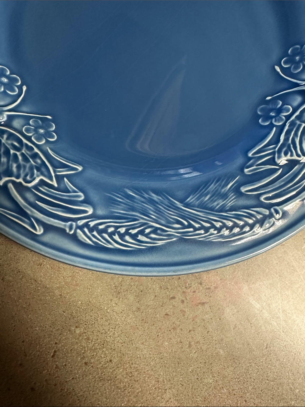Bordallo Pinheiro “Papillon” Cobalt Blue Embossed Butterfly Dinner Plate - Picture 5 of 7